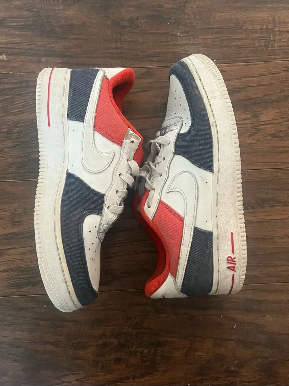Nike Air Force 1 Low Sneakers - White, Navy & Red